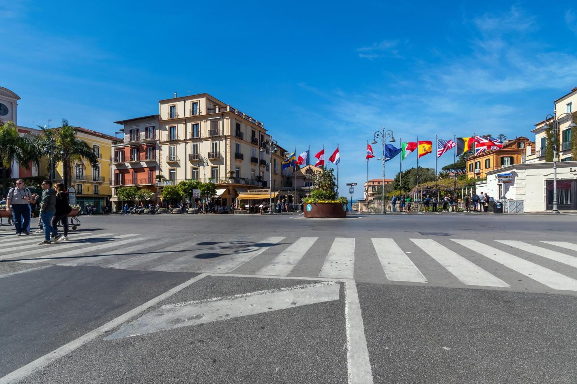 Lovelia: Sorrento Square Lovely Suite 外观 照片